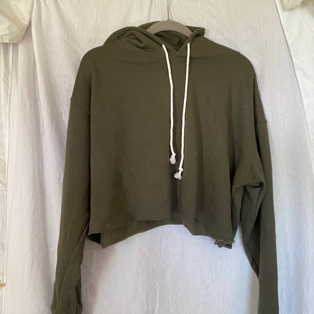 Wild Fable cropped green hoodie
